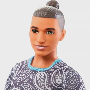 Barbie Boneco Ken Moreno Com Coque 204 - Mattel