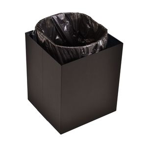 LIXEIRA TRAMONTINA LUZ INOX EM ACABAMENTO SCOTCH BRITE E REVESTIMENTO FOSCO BLACK MATTE A BASE DE VERNIZ 4,5L 94540/062