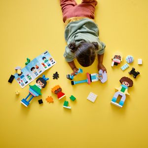 LEGO DUPLO - Pessoas Edificáveis com Grandes Emoções