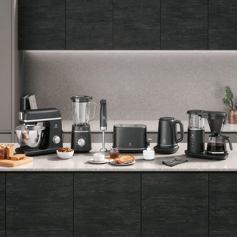 CoffeeMaker_CMP70_ProductFamily_Kitchen_B_Electrolux_1000x1000-detalhe4