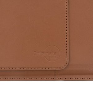 Capa Sleeve com Suporte e Deskpad Marrom para Macbook 16’’