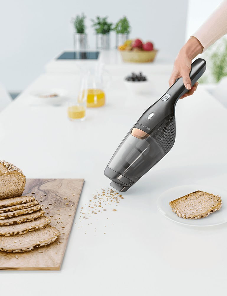 VacuumCleaner_ERG24C_2in1HandHeld_Electrolux-769x1000