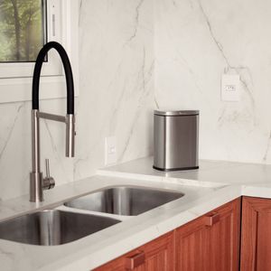 Lixeira Tramontina 3 Litros Tipo D em Aço Inox Scotch Brite