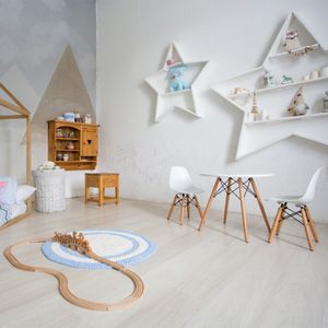 Kit com 2 Cadeira Flórida Kids Com Assento em Polipropileno e Base Madeira Fratini - Branco