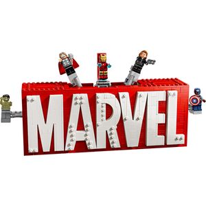 LEGO® Marvel - Logo e Minifiguras
