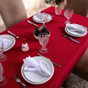 Toalha de Mesa Basic Lisa Oxford Decoração 1,45m x 1,40m para 4 Lugares - *Vermelho*