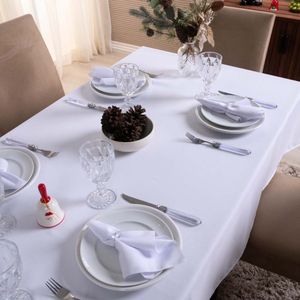 Toalha de Mesa Basic Lisa Oxford Decoração 1,45m x 1,40m para 4 Lugares - Branco
