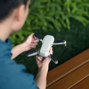 Drone DJI Mini 4K Fly More Combo (Sem tela) BR - DJI058
